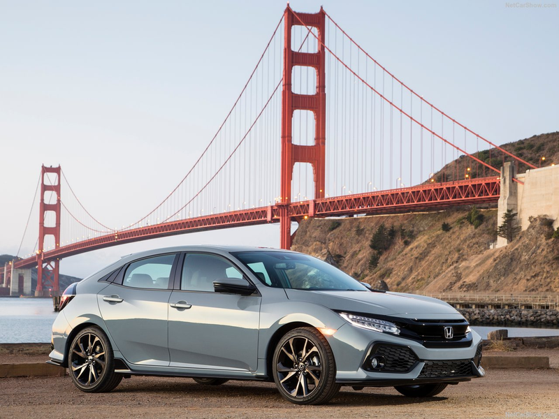 Illustration for article titled Cars I hate a little bit less than the amount I usually hate them: Honda Civic Sport Hatchback in Sonic Gray